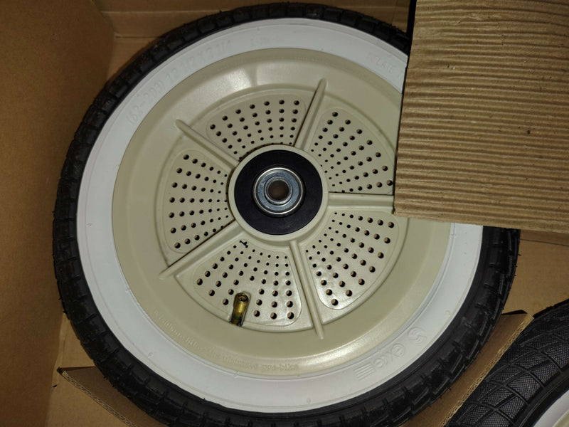 Wishbone Recycled 3-in-1 Balance Bike (Warehouse Sale)